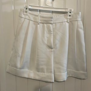 Pleated white shorts